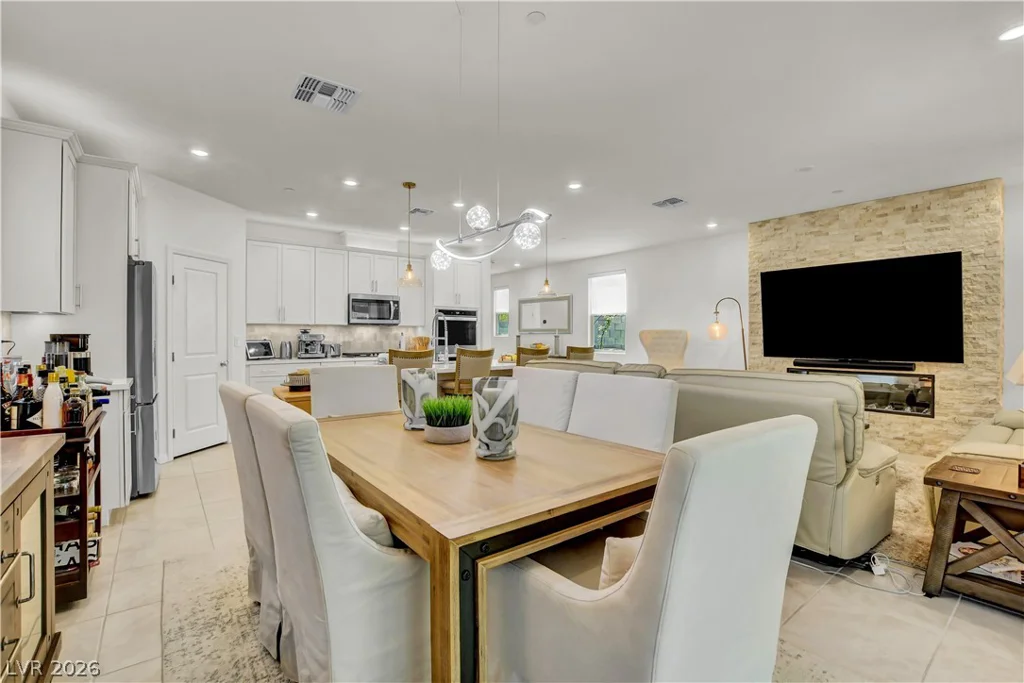 1583 Pacific Baza, Las Vegas, NV 89138