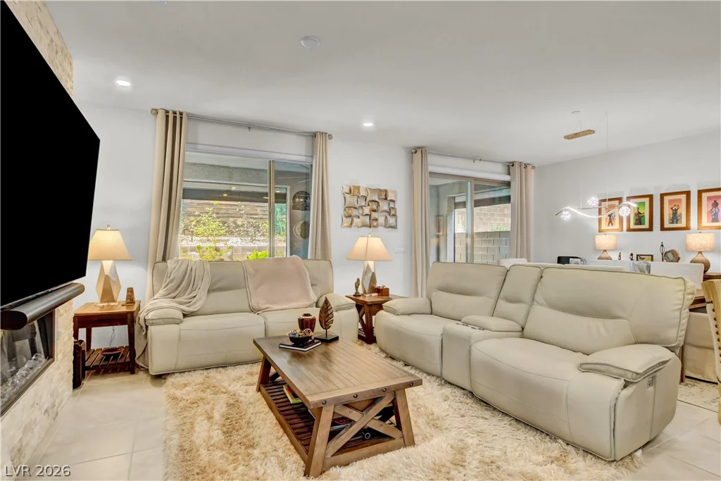 1583 Pacific Baza, Las Vegas, NV 89138