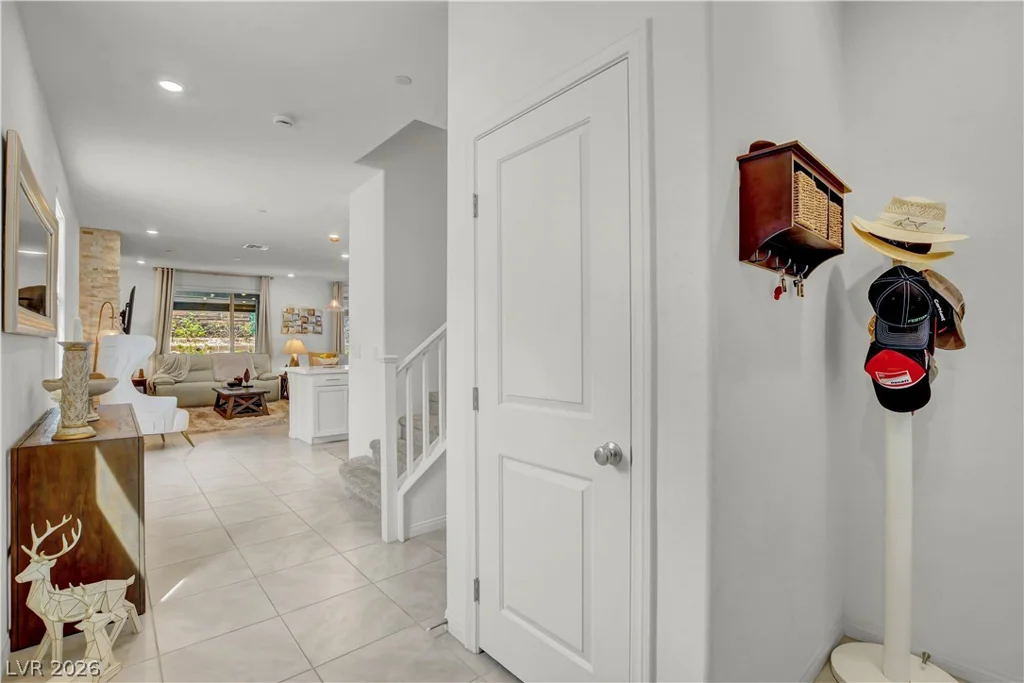 1583 Pacific Baza, Las Vegas, NV 89138
