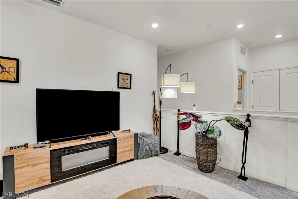 1583 Pacific Baza, Las Vegas, NV 89138