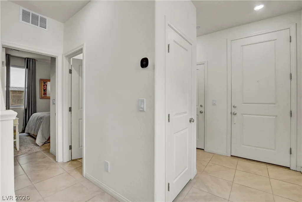 1583 Pacific Baza, Las Vegas, NV 89138