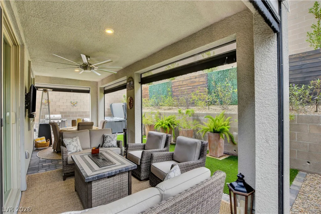 1583 Pacific Baza, Las Vegas, NV 89138