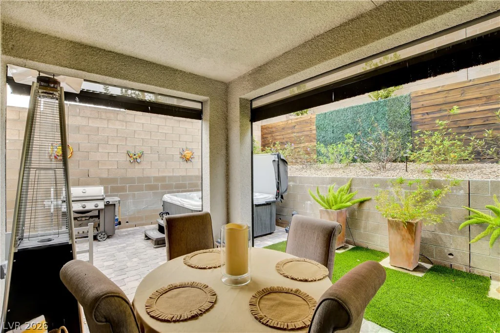 1583 Pacific Baza, Las Vegas, NV 89138