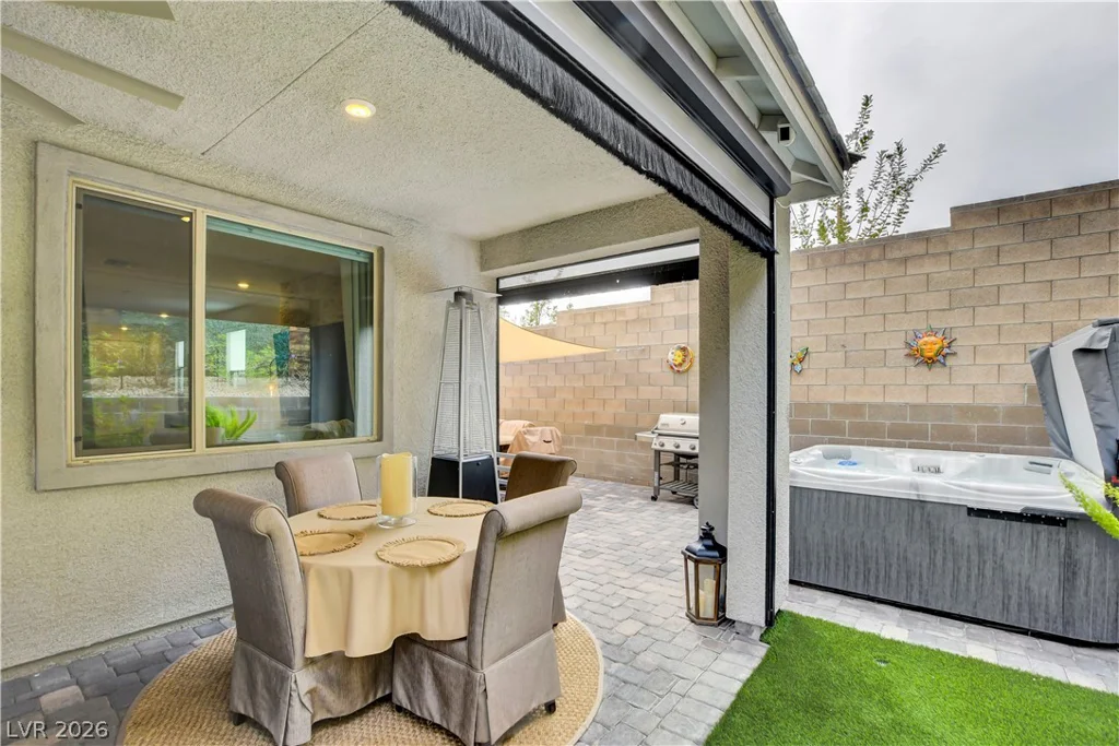 1583 Pacific Baza, Las Vegas, NV 89138