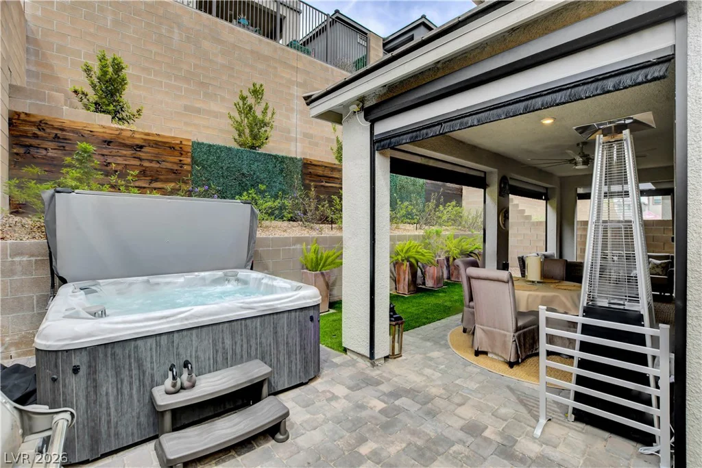 1583 Pacific Baza, Las Vegas, NV 89138
