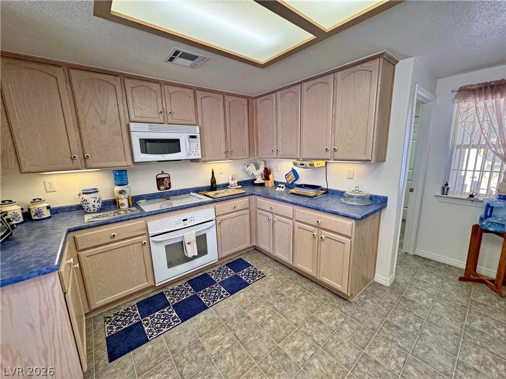 2640 ZEPHYR, Pahrump, NV 89048