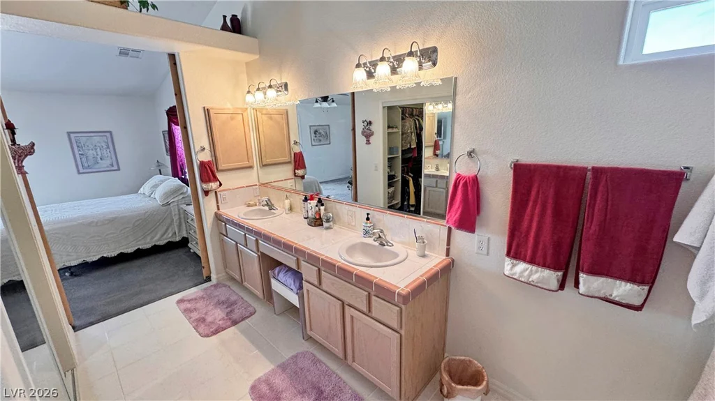 2640 ZEPHYR, Pahrump, NV 89048