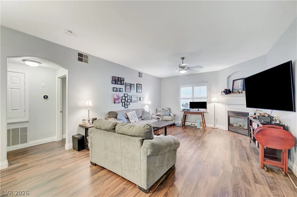 3917 Lazy Pine, Las Vegas, NV 89108