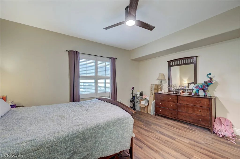 3917 Lazy Pine, Las Vegas, NV 89108