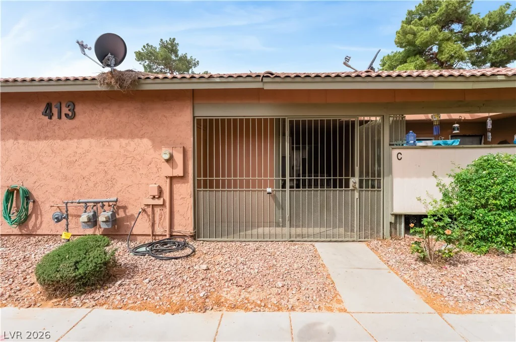 413 Lamb, Las Vegas, NV 89110