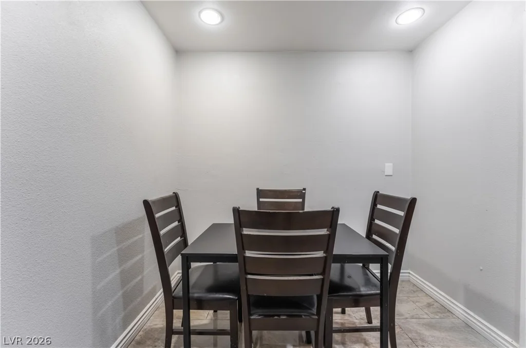 413 Lamb, Las Vegas, NV 89110