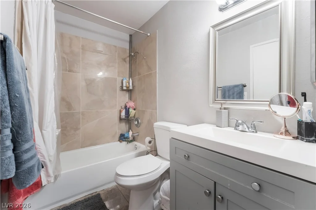413 Lamb, Las Vegas, NV 89110