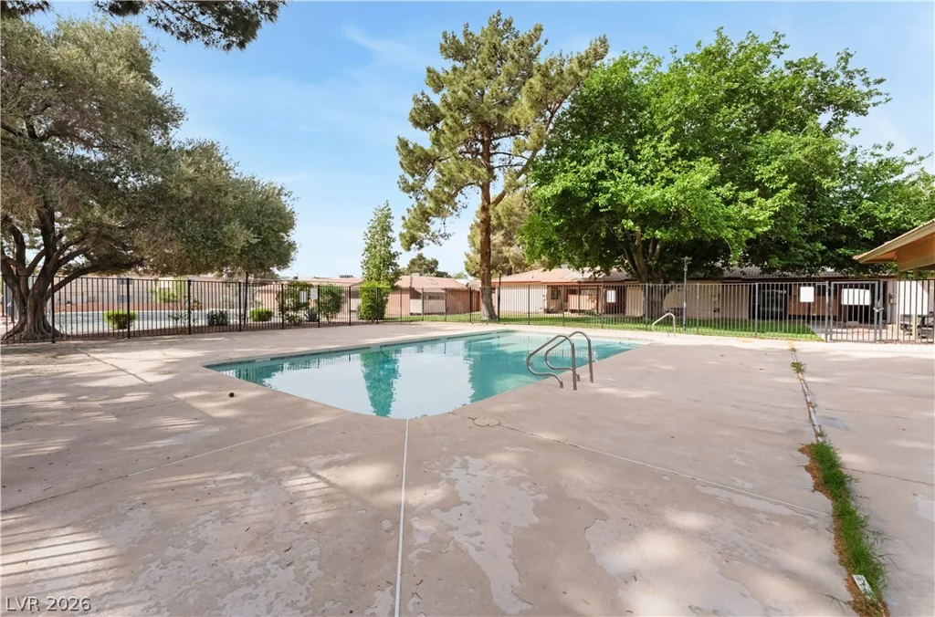 413 Lamb, Las Vegas, NV 89110