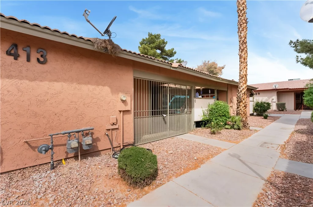 413 Lamb, Las Vegas, NV 89110