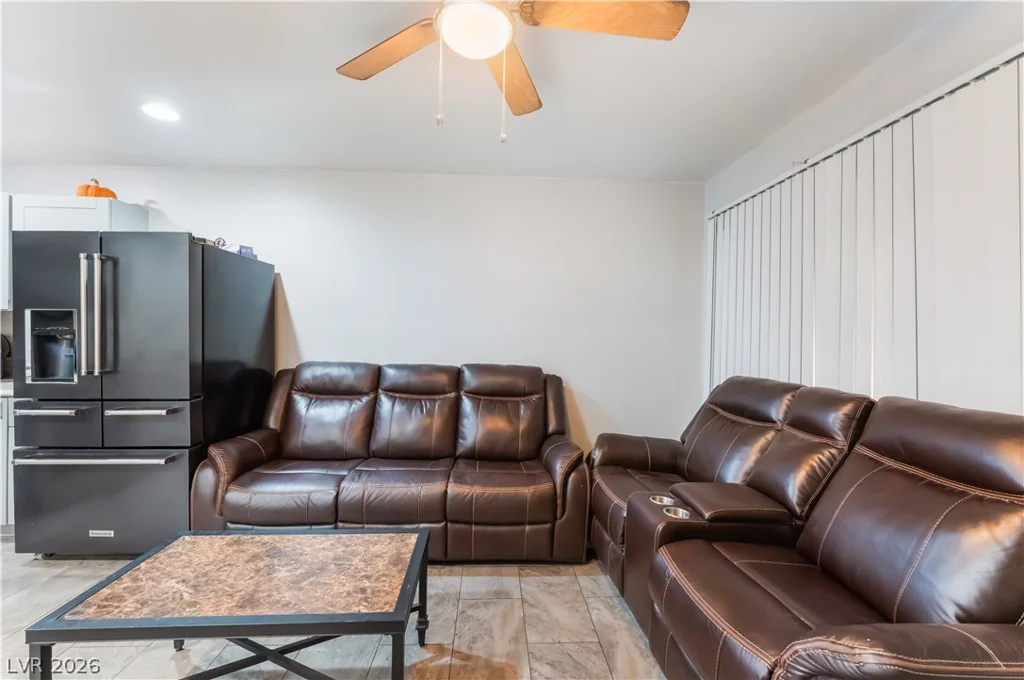 413 Lamb, Las Vegas, NV 89110