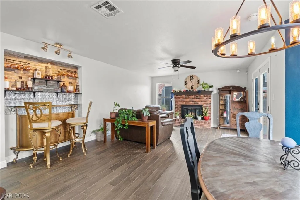 7400 Amigo, Las Vegas, NV 89123
