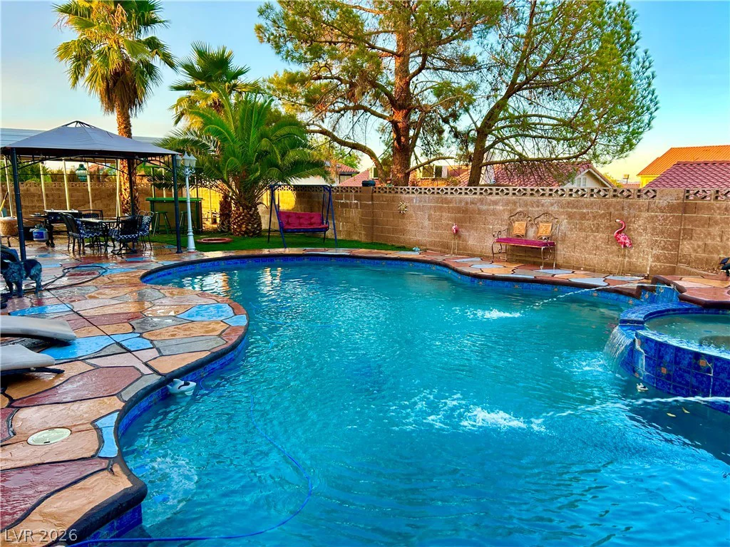 7400 Amigo, Las Vegas, NV 89123