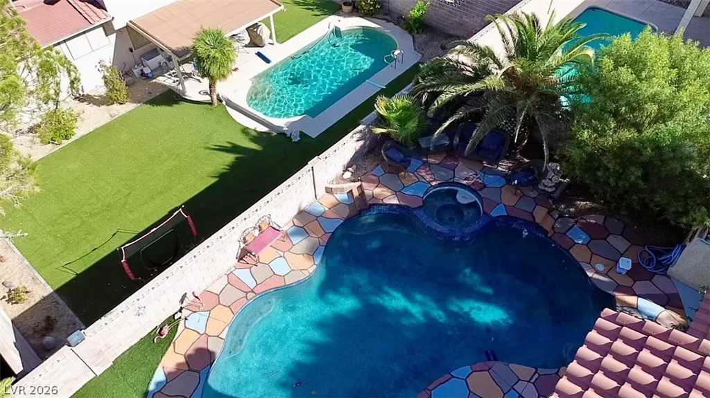 7400 Amigo, Las Vegas, NV 89123
