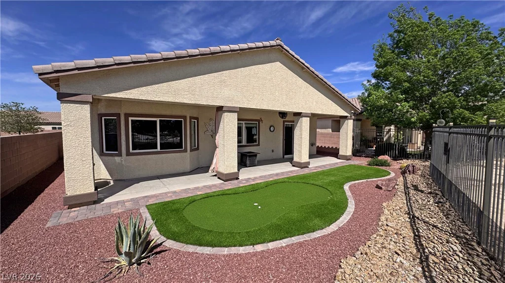 5165 Lilia, Pahrump, NV 89061