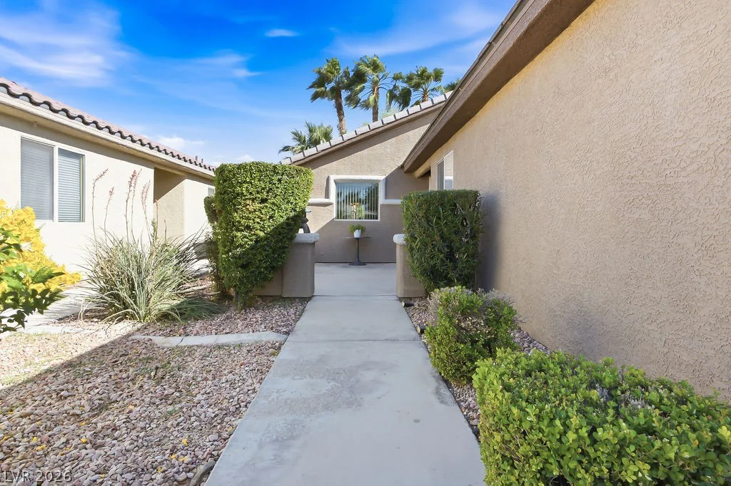 3450 Blue Ash, Las Vegas, NV 89122