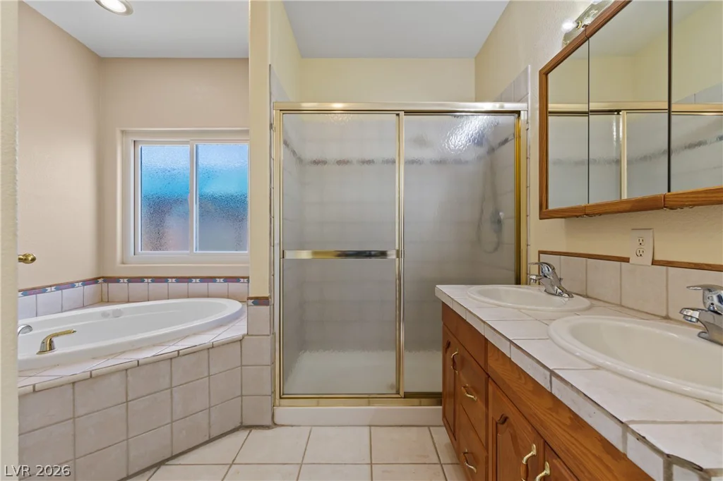 875 Cave, Overton, NV 89040