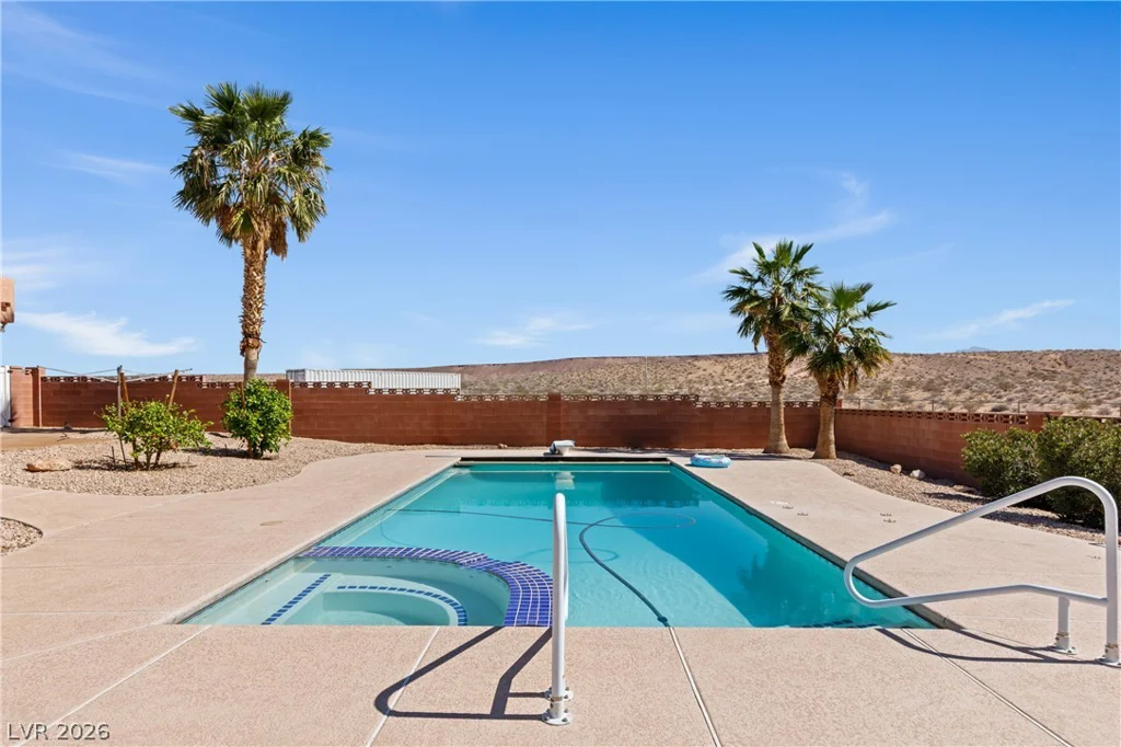 875 Cave, Overton, NV 89040