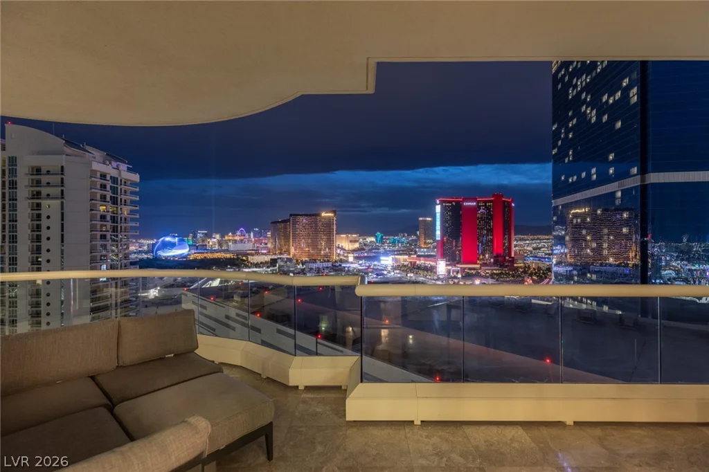 2747 Paradise, Las Vegas, NV 89109