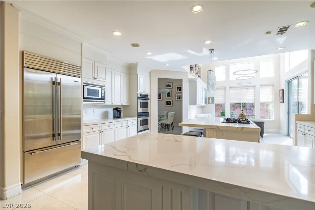 10201 Owls Peak, Las Vegas, NV 89144