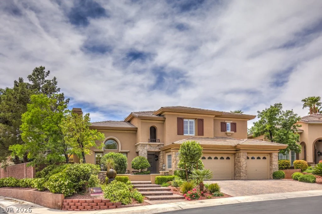 10201 Owls Peak, Las Vegas, NV 89144
