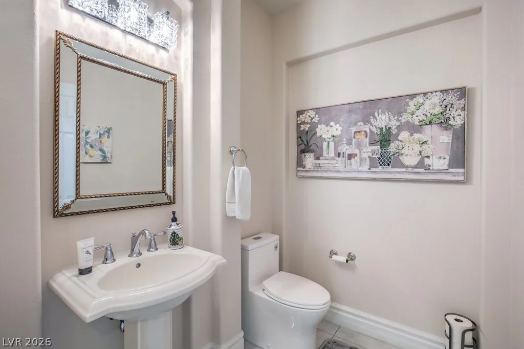 10201 Owls Peak, Las Vegas, NV 89144