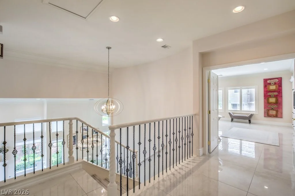 10201 Owls Peak, Las Vegas, NV 89144