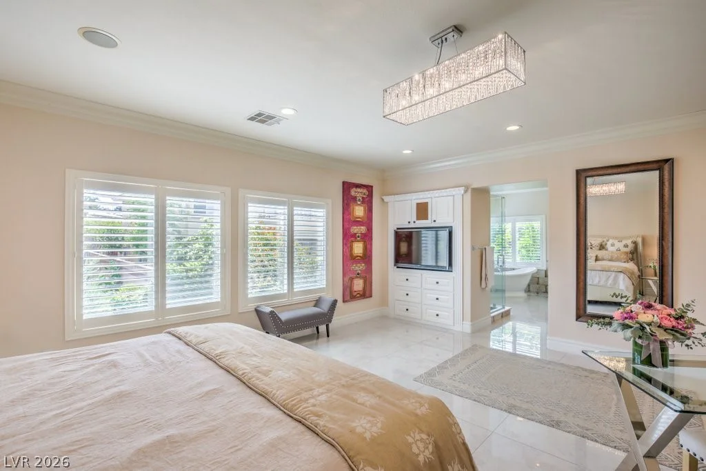 10201 Owls Peak, Las Vegas, NV 89144