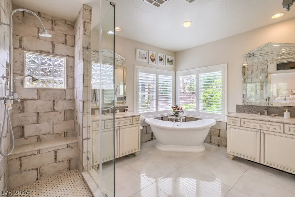10201 Owls Peak, Las Vegas, NV 89144