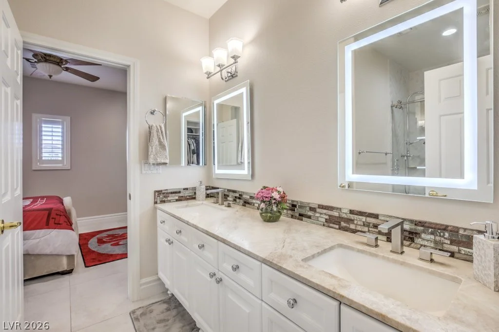 10201 Owls Peak, Las Vegas, NV 89144