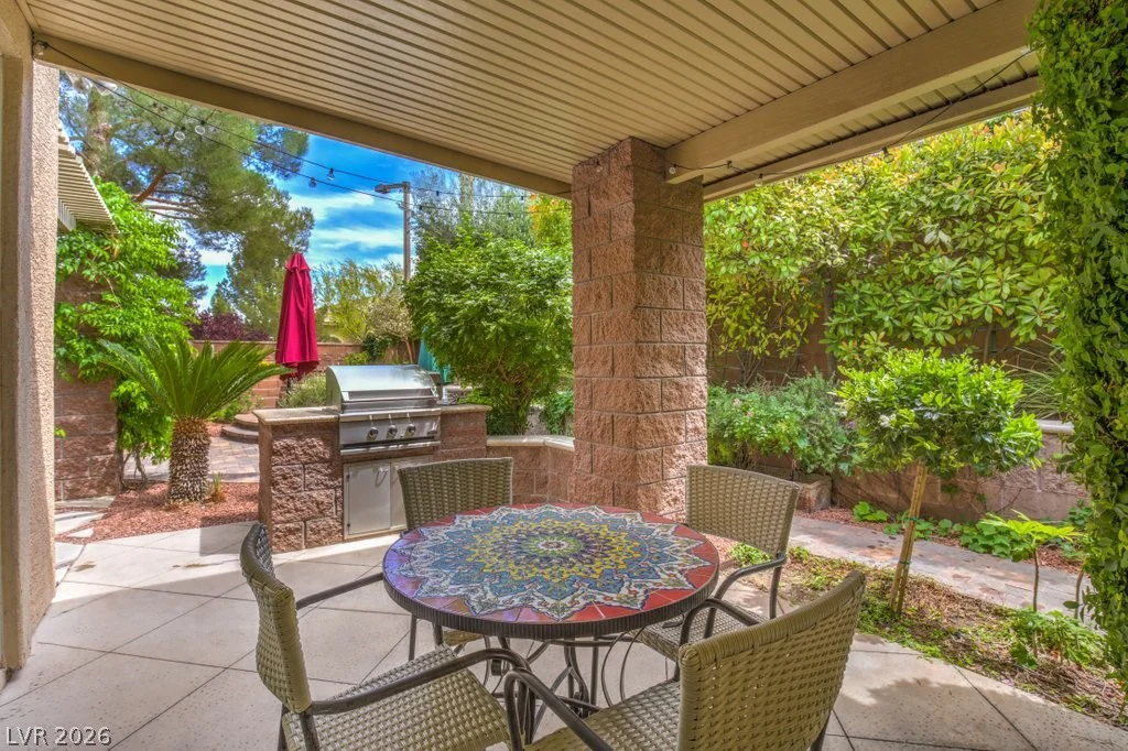 10201 Owls Peak, Las Vegas, NV 89144