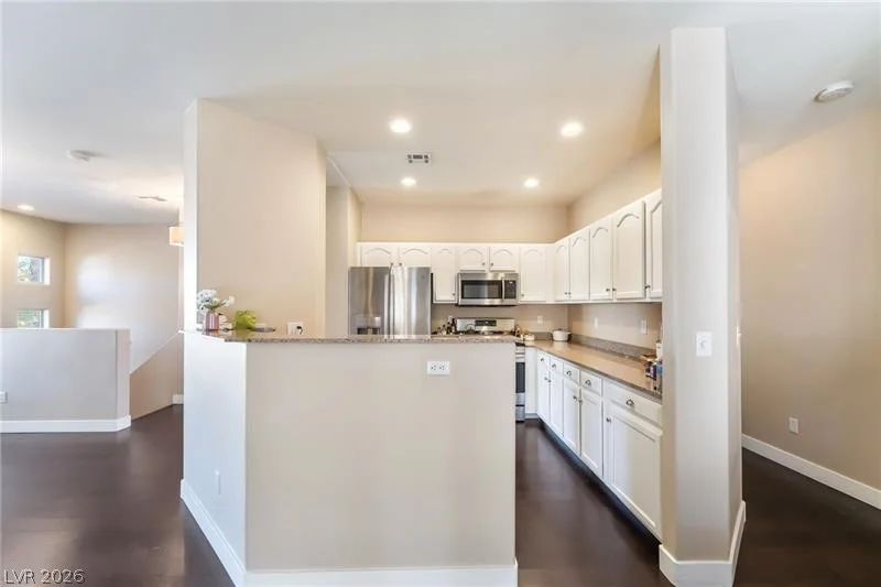2050 Warm Springs, Henderson, NV 89014