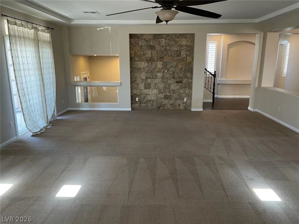 6313 Stag Hollow, Las Vegas, NV 89139