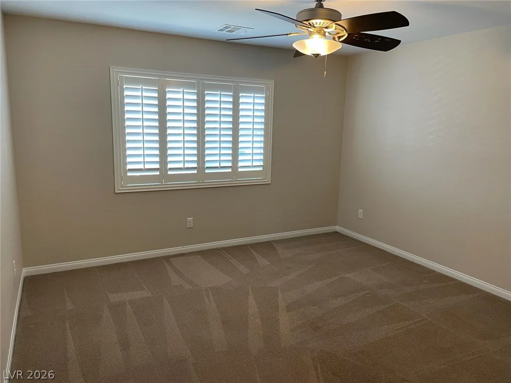 6313 Stag Hollow, Las Vegas, NV 89139