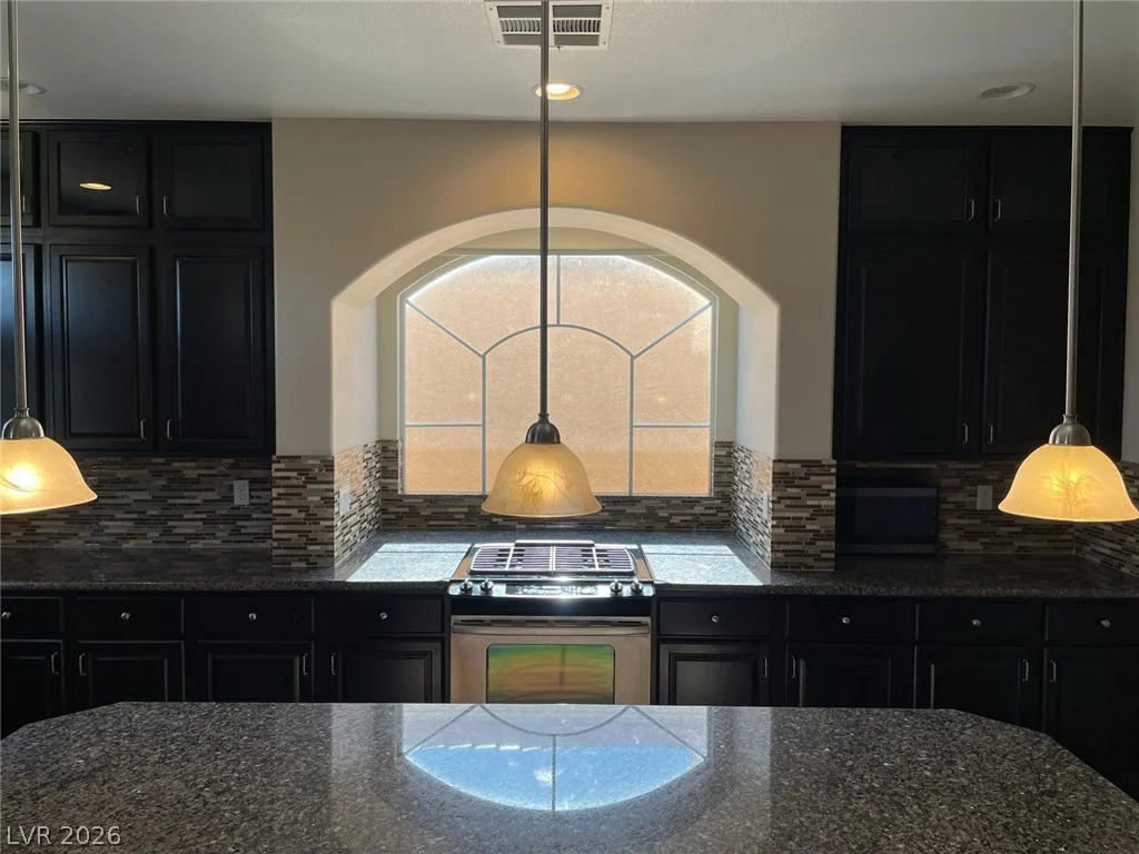 6313 Stag Hollow, Las Vegas, NV 89139