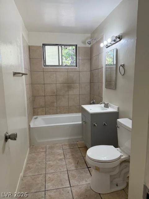 2109 Glider, North Las Vegas, NV 89030