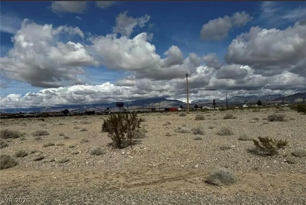 2220 Ironhorse, Pahrump, NV 89048
