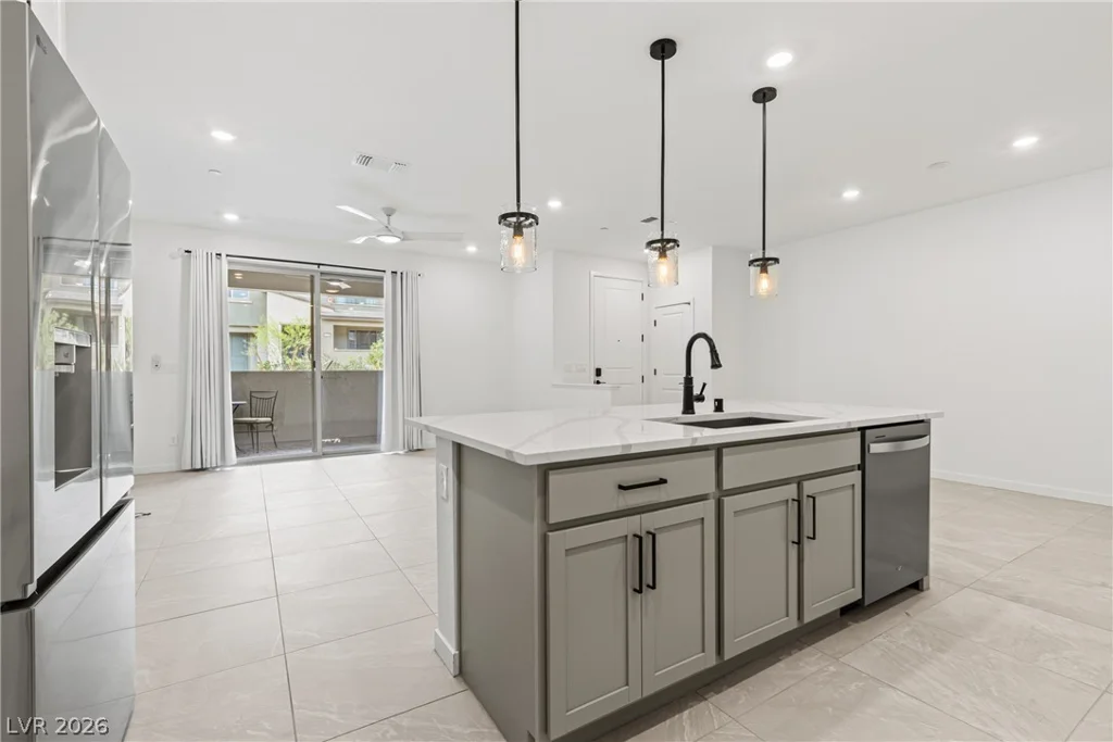 11395 Peak Landing, Las Vegas, NV 89138
