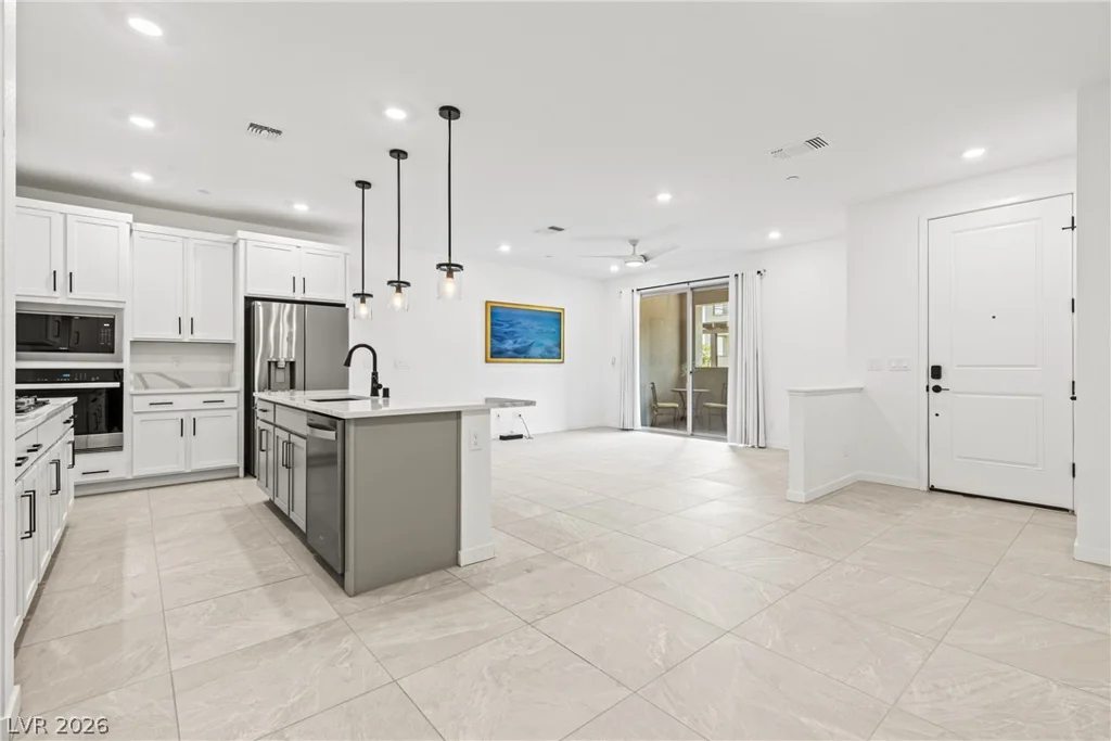 11395 Peak Landing, Las Vegas, NV 89138