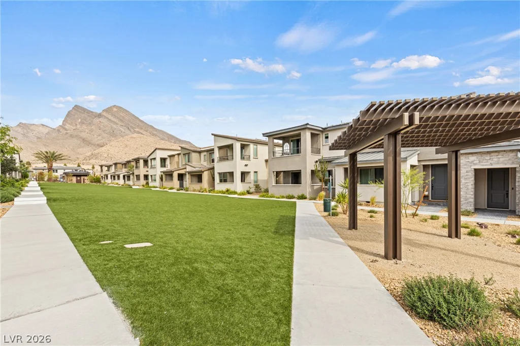 11395 Peak Landing, Las Vegas, NV 89138