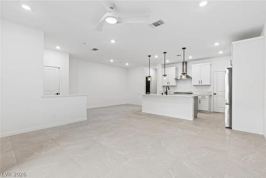 11395 Peak Landing, Las Vegas, NV 89138