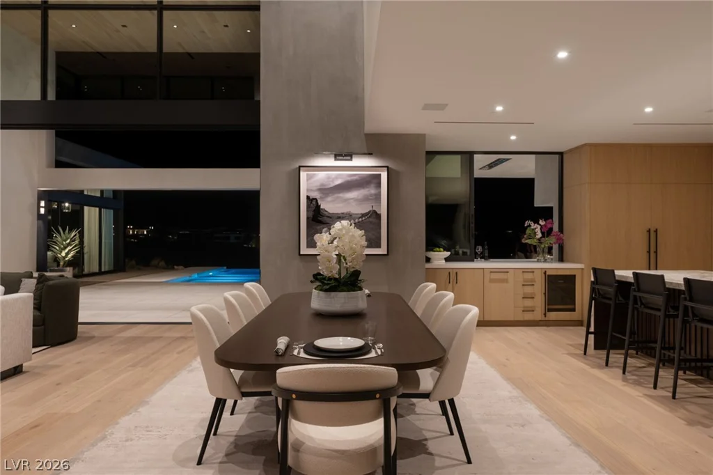 11588 Stardust, Las Vegas, NV 89135