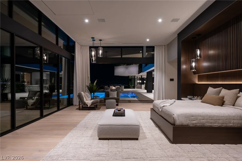 11588 Stardust, Las Vegas, NV 89135