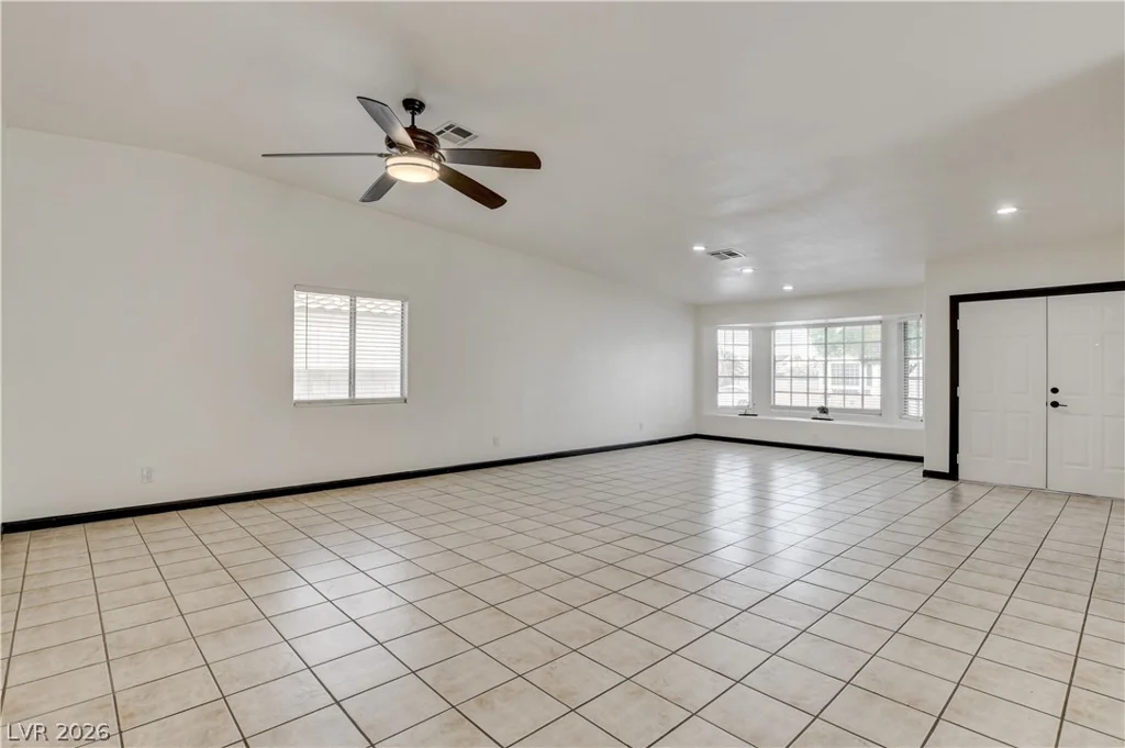 3719 Glacier Grove, North Las Vegas, NV 89032