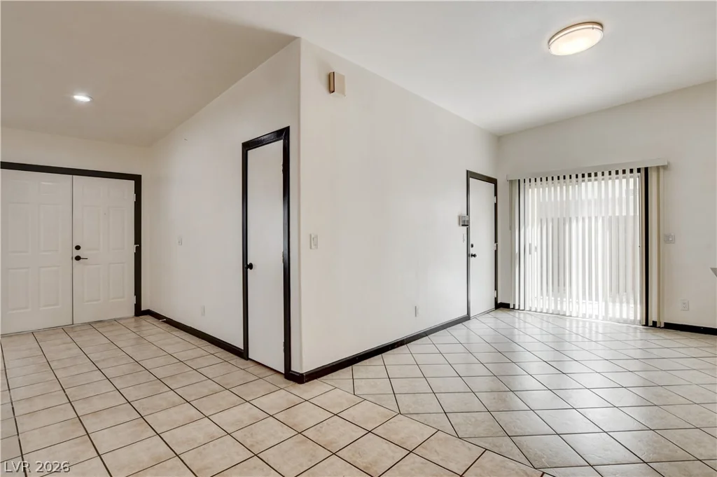 3719 Glacier Grove, North Las Vegas, NV 89032