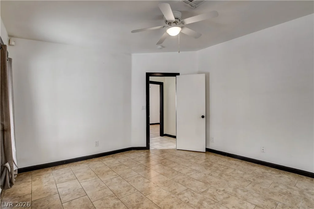 3719 Glacier Grove, North Las Vegas, NV 89032
